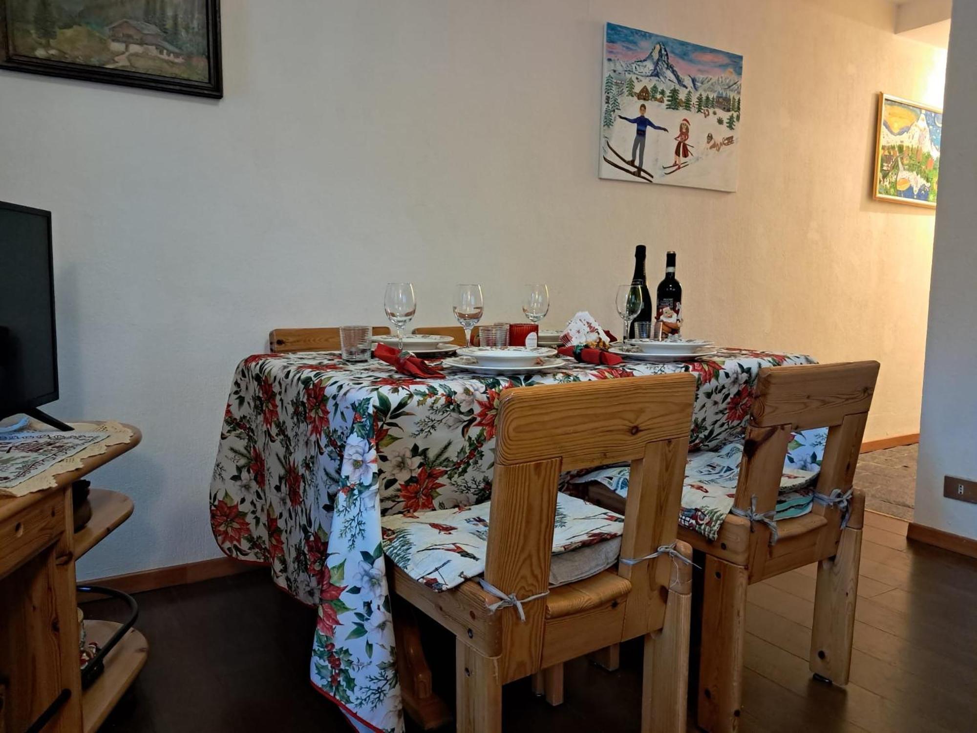 Appartamento Rinnovato Centralissimo A Cervinia Breuil-Cervinia Luaran gambar